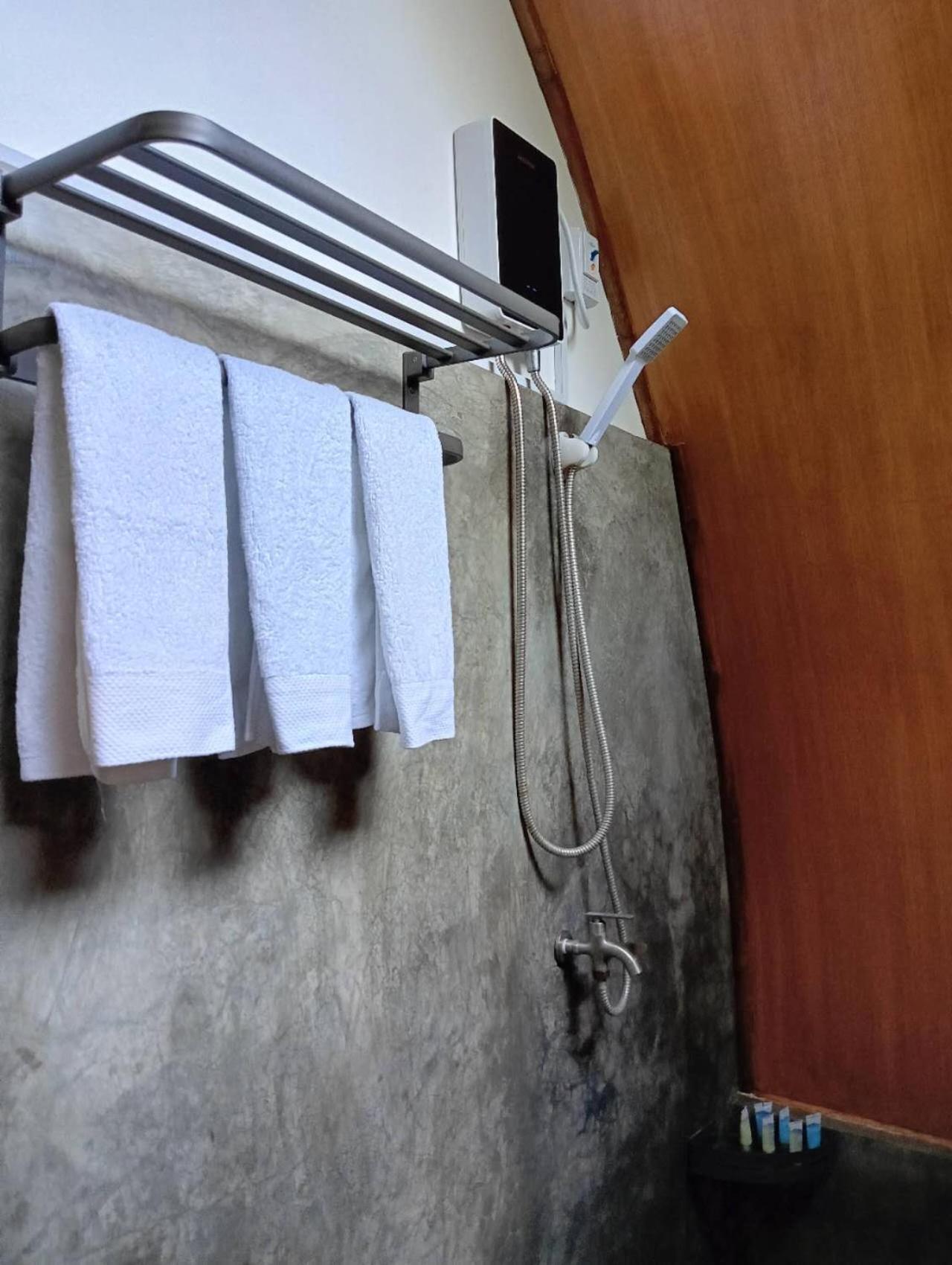 East Holiday Resort 몰볼 외부 사진