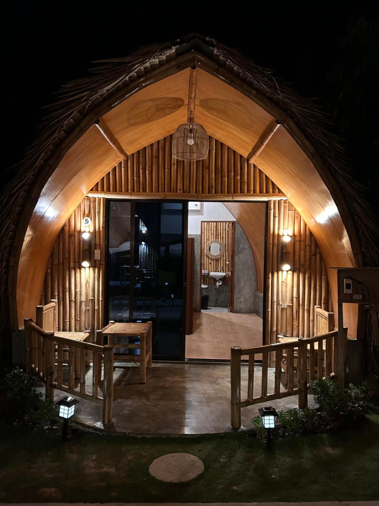 East Holiday Resort 몰볼 외부 사진
